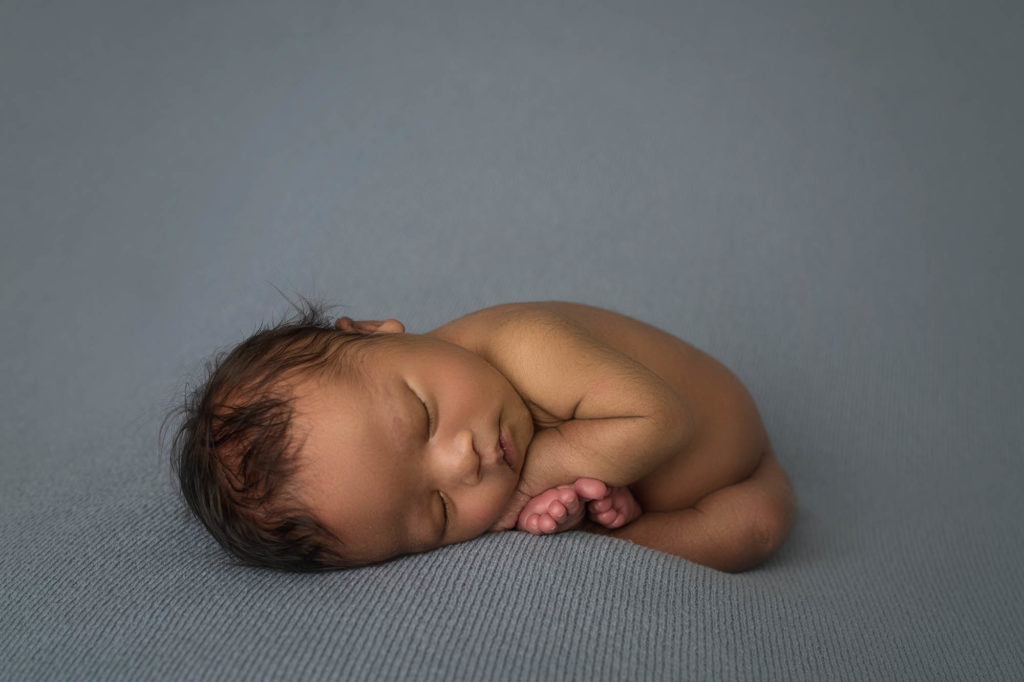 Durham Newborn Photographers | Sally Salerno Photography | www.sallysalernophotography.com