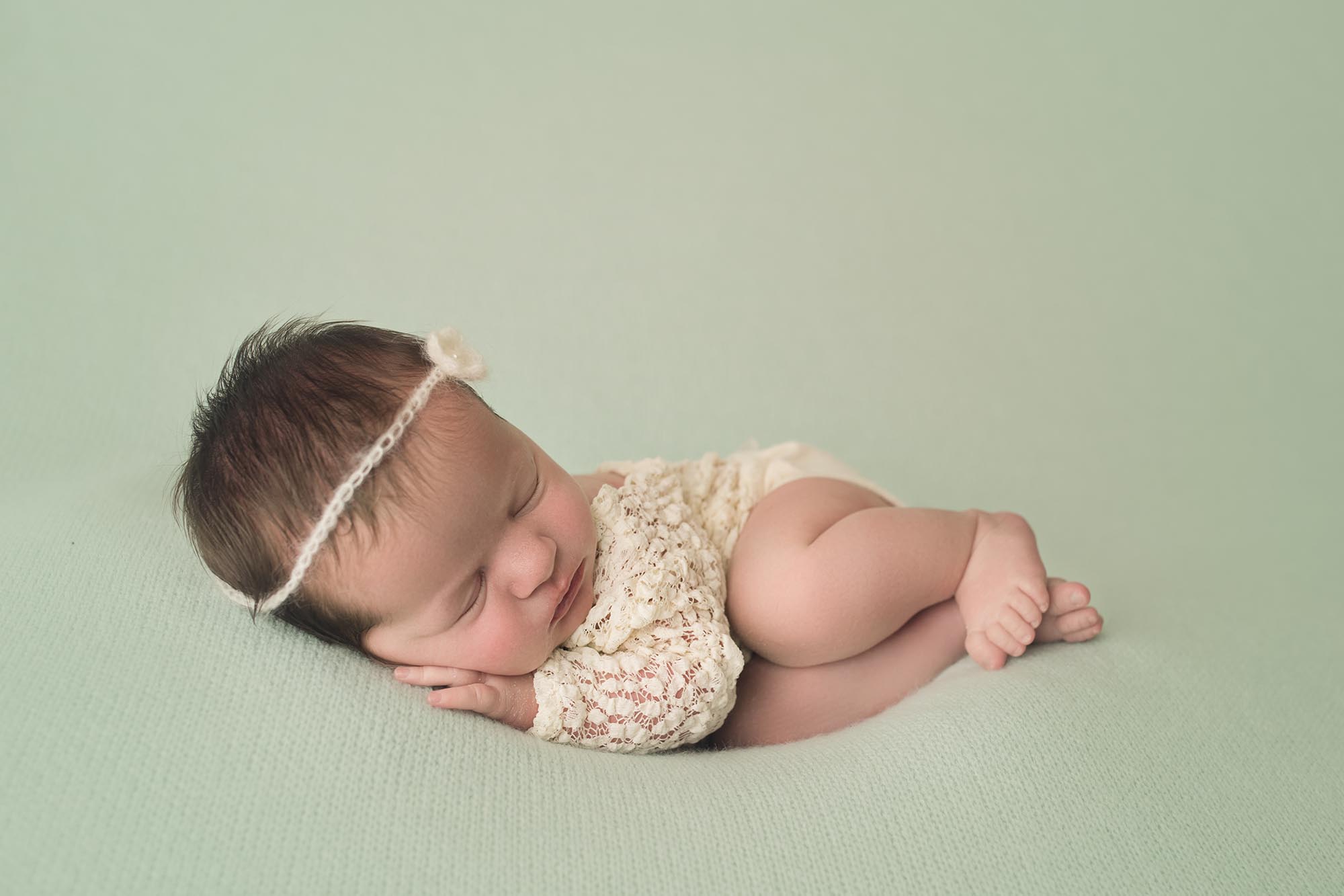 Raleigh Newborn Photographer | Sally Salerno Photography | www.sallysalernophotography.com